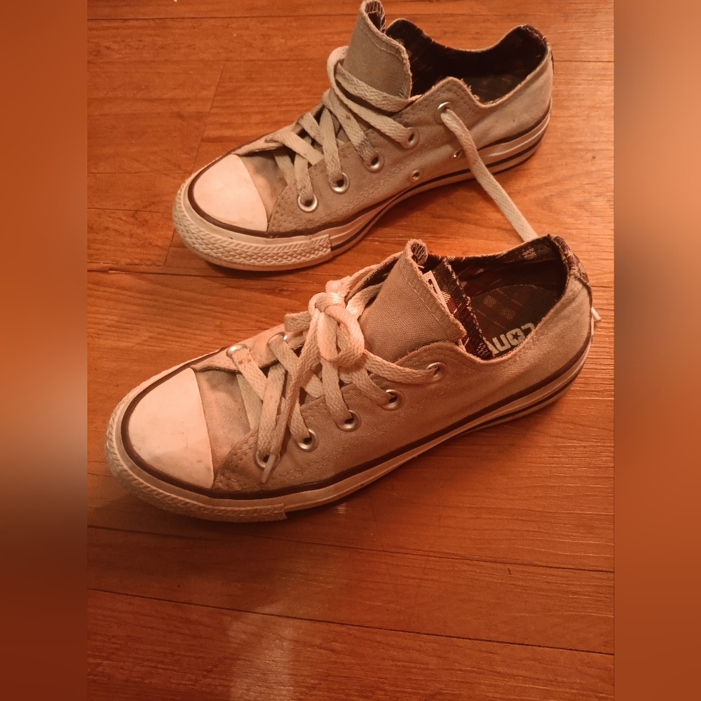 Converse shoes